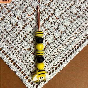 Bee-Themed Crochet Hook
